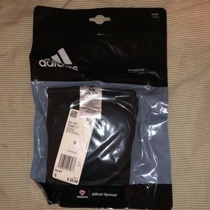 Adidas Women's Volleyball Kneepads (1 pair)